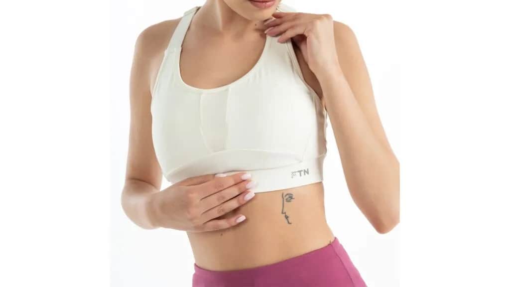 Jaki stanik do biegania dla dużego biustu, aby uniknąć dyskomfortu?