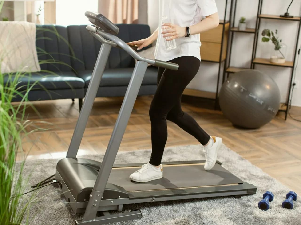 Jakie bieżnie do domu wybrać? Porównanie najlepszych modeli